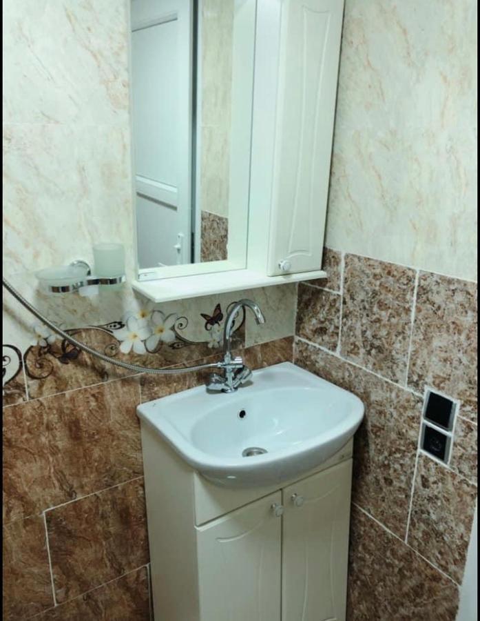 Achela'S Guesthouse Borjomi Luaran gambar